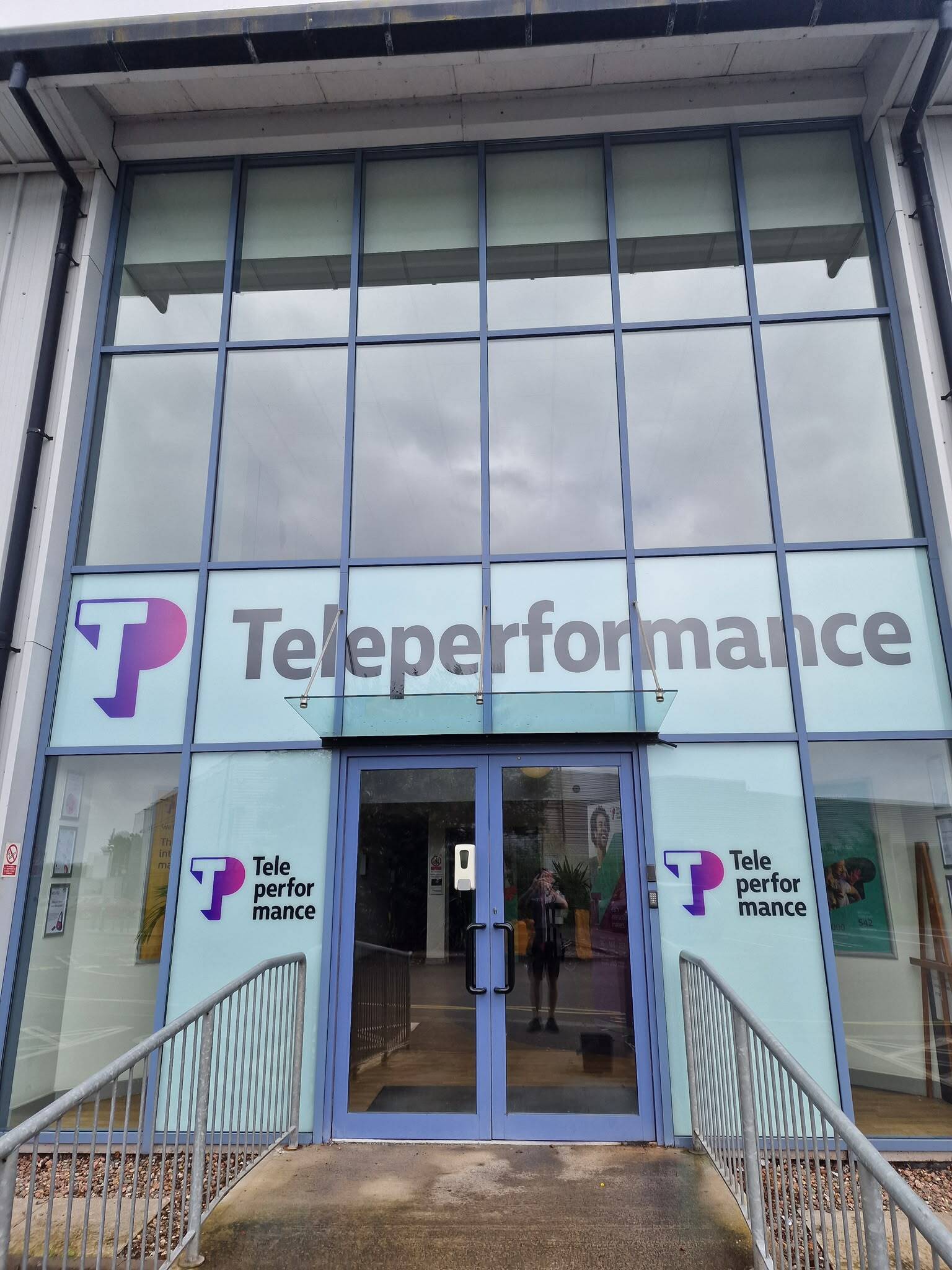 C-thru Window Cleaning Specialists cleaning Teleperformance shop